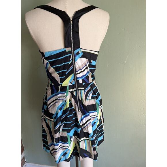 2B Bebe Blue Neon Green Geometric Dress Strapless Size Small - Picture 3 of 5